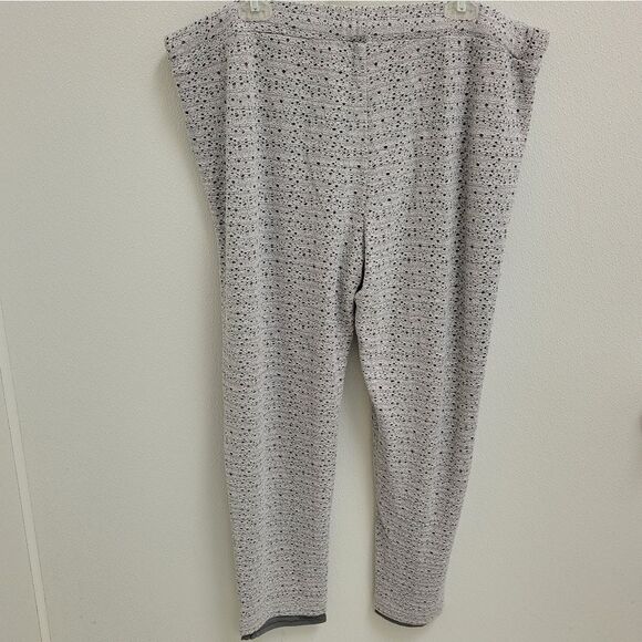 NWT Lou & Grey Perforated Joggers Loung Pants Pockets XL - Picture 4 of 6
